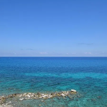 Holiday home Cozy In With Wifi Motta San Giovanni